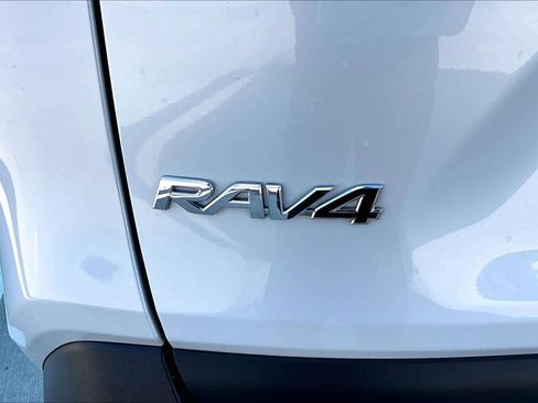 Used 2024 Toyota RAV4 Limited image 9