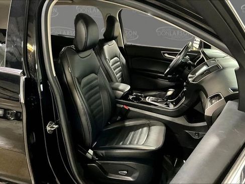Used 2018 Ford Edge SEL w/ Equipment Group 201A image 15