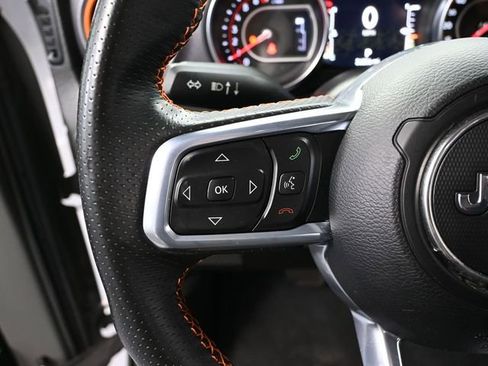 Used 2022 Jeep Gladiator Mojave w/ Auxiliary Switch Group AWD/4WD image 29