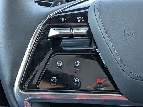 New 2025 Cadillac Escalade IQ Sport 2 image 29