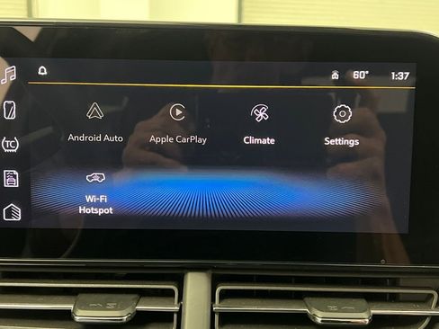 Used 2025 Chevrolet Trax LT image 48