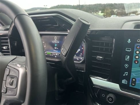 Used 2025 Chevrolet Silverado 2500 LT w/ Trail Boss Package image 16