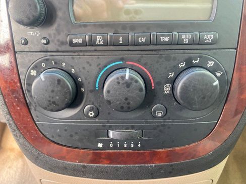 Used 2007 Chevrolet Uplander LS w/ Climate Package image 53