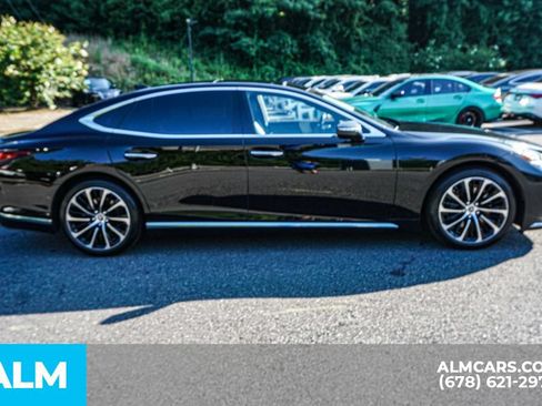 Used 2022 Lexus LS 500 AWD w/ Executive Package image 8