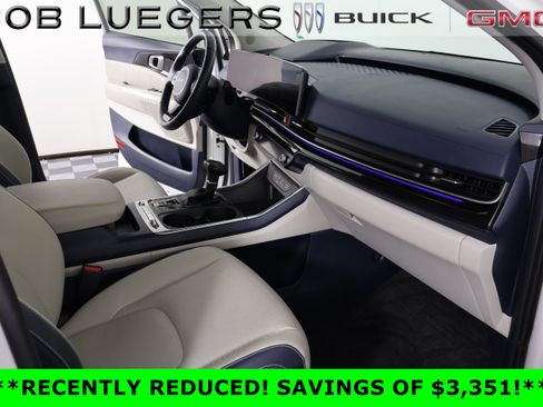 Used 2025 Kia Carnival SX Prestige FWD image 15