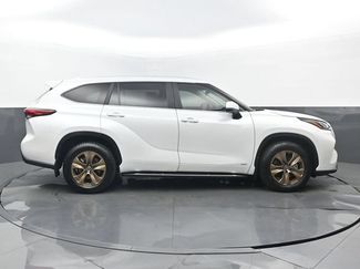 Used 2023 Toyota Highlander Bronze Edition AWD/4WD video 2