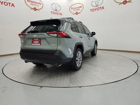 Used 2023 Toyota RAV4 XLE Premium FWD image 8