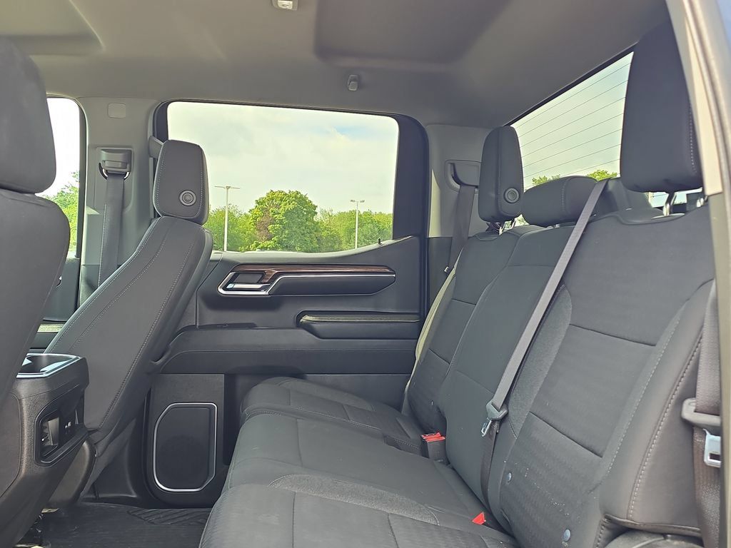 Used 2023 Chevrolet Silverado 1500 LT Trail Boss w/ Protection Package AWD/4WD image 27