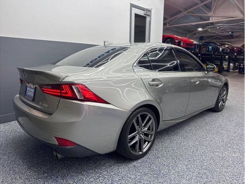 Used 2015 Lexus IS 350 w/ F-Sport Package RWD image 9
