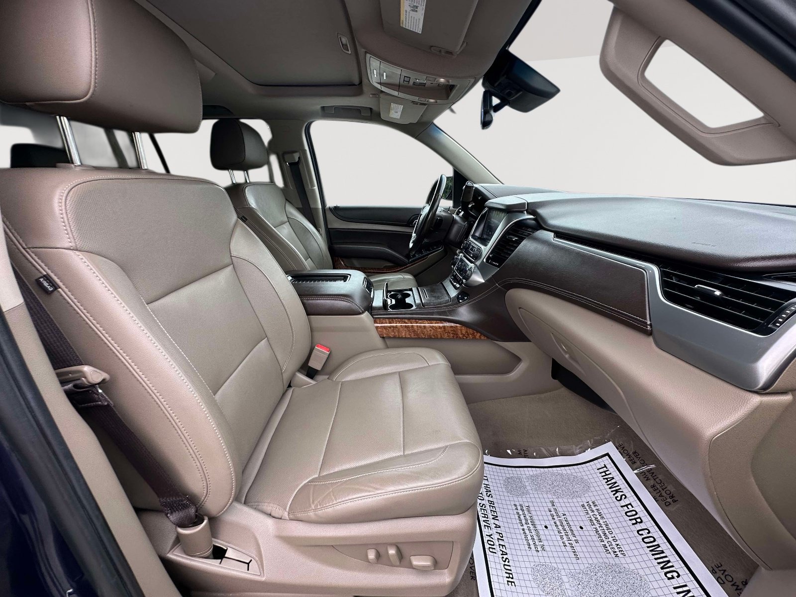 Used 2019 Chevrolet Suburban Premier AWD/4WD image 28