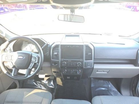 Used 2019 Ford F150 XLT image 44