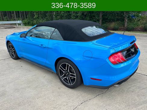 Used 2022 Ford Mustang Premium RWD image 3