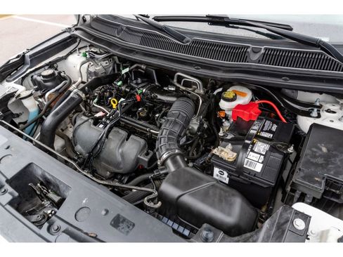 Used 2019 Ford Explorer Limited w/ Ford Safe & Smart Package image 32