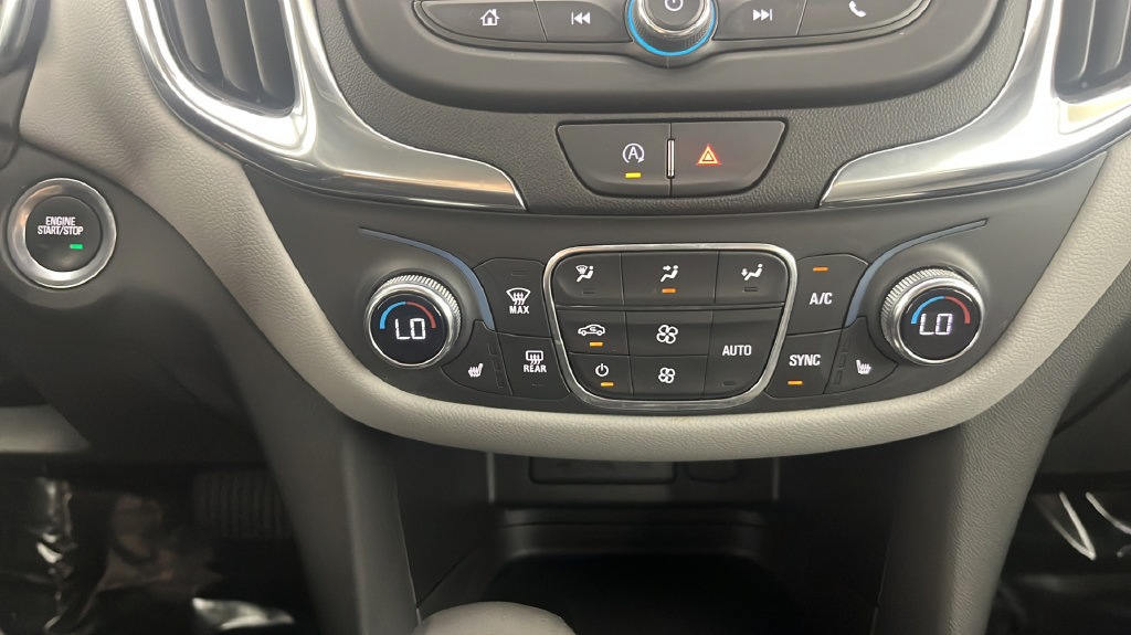 Used 2022 Chevrolet Equinox LT w/ Driver Convenience Package AWD/4WD image 34