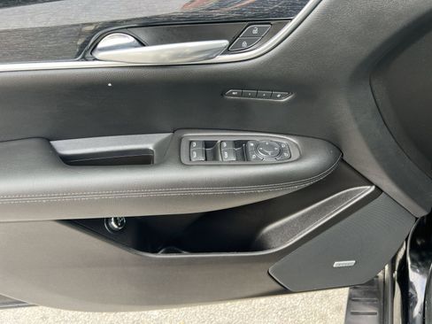 Used 2022 Cadillac XT5 Premium Luxury image 15