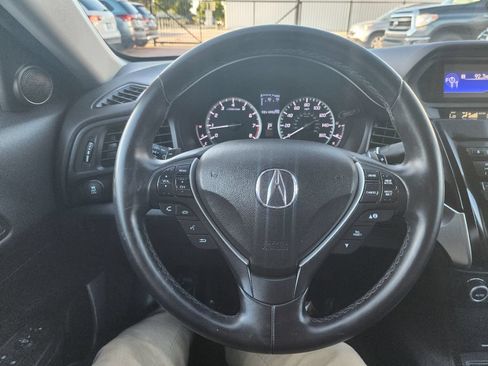 Used 2018 Acura ILX FWD image 23