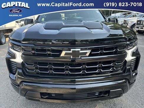 Used 2025 Chevrolet Silverado 1500 LT Trail Boss AWD/4WD image 10