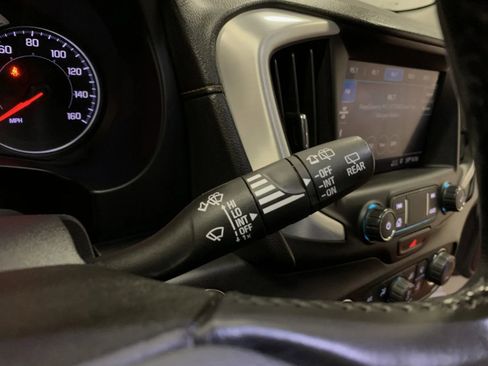 Used 2021 GMC Terrain SLT image 24