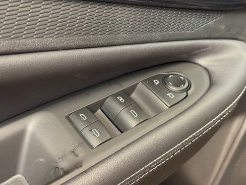 New 2026 Chevrolet Blazer EV LT image 10