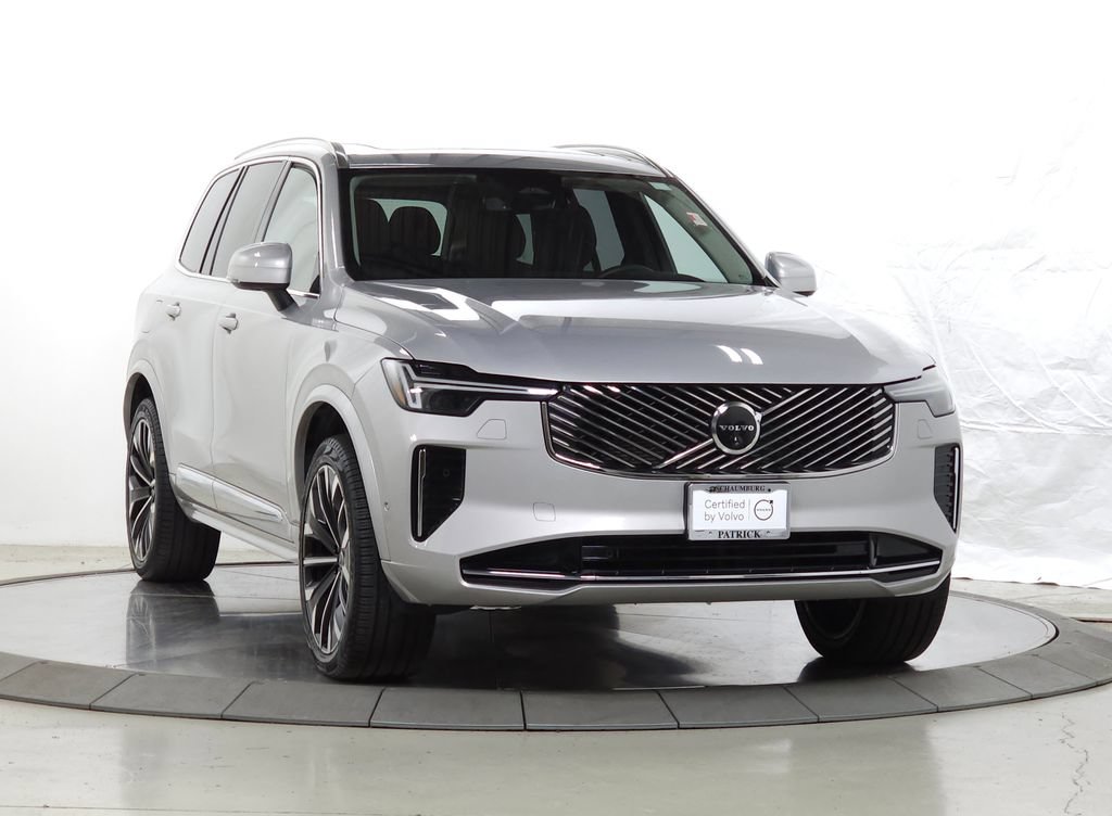 Certified 2025 Volvo XC90 B5 Plus AWD/4WD image 1