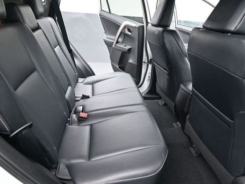 Used 2014 Toyota RAV4 Limited w/ Technology Package image 17