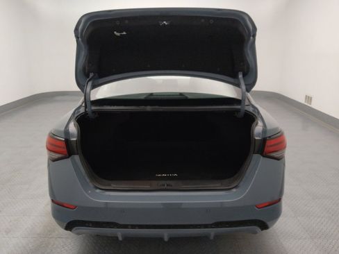 Used 2025 Nissan Sentra SV image 29