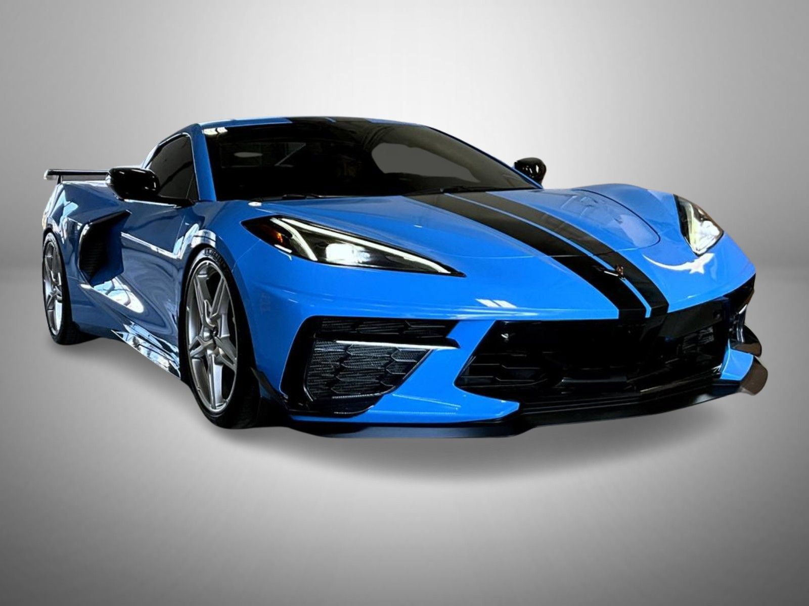 Used 2023 Chevrolet Corvette Stingray Preferred Conv w/ Z51 Performance Package RWD image 3