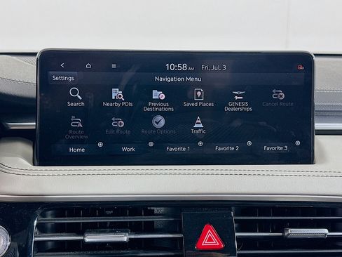 Used 2025 Genesis G70 2.5T RWD image 22