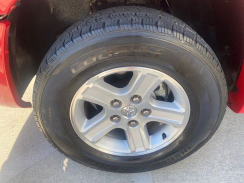 Used 2011 Dodge Dakota Big Horn image 20