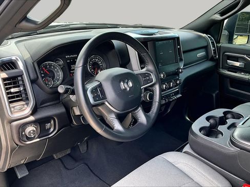 Used 2024 RAM 2500 Big Horn w/ Bed Utility Group AWD/4WD image 18