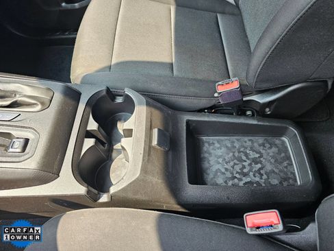 Used 2023 Chevrolet Colorado W/T RWD image 24