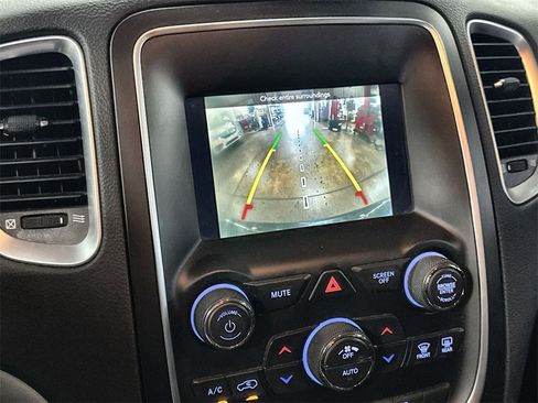 Used 2020 Dodge Durango SXT image 20