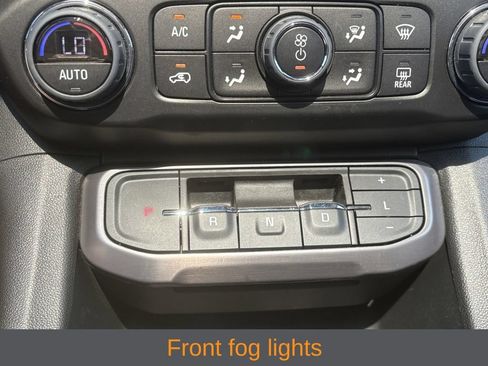 Used 2023 GMC Acadia AT4 w/ Technology Package AWD/4WD image 30
