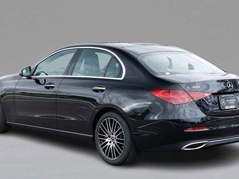 Used 2026 Mercedes-Benz C 300 4MATIC Sedan image 7