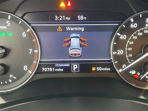 Used 2021 INFINITI QX50 Luxe w/ Appearance Package image 22