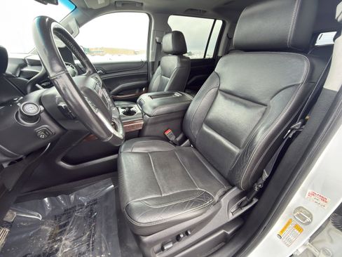 Used 2019 GMC Yukon XL SLT image 11