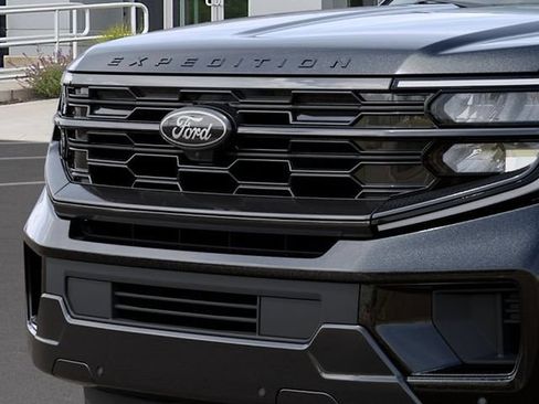New 2027 Ford Expedition Platinum w/ Stealth Performance Package AWD/4WD image 17