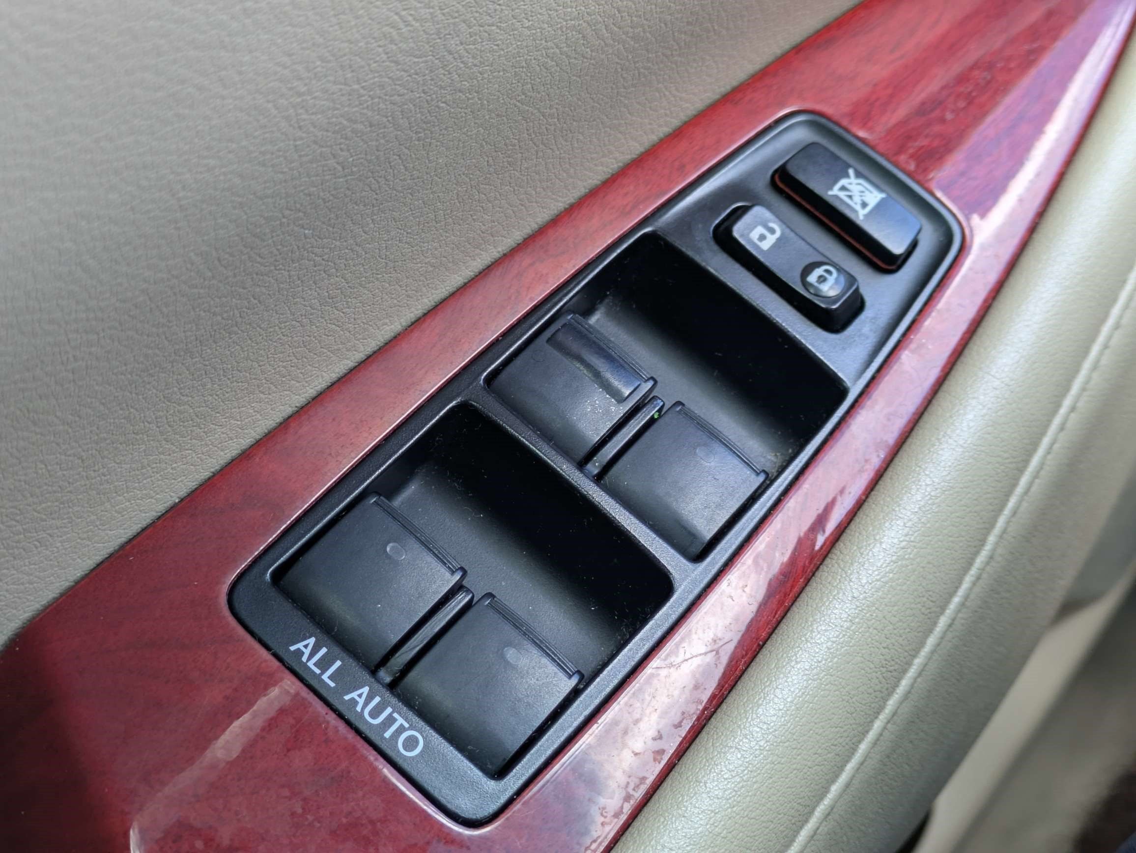 Used 2009 Lexus ES 350 w/ Pebble Beach Edition FWD image 22