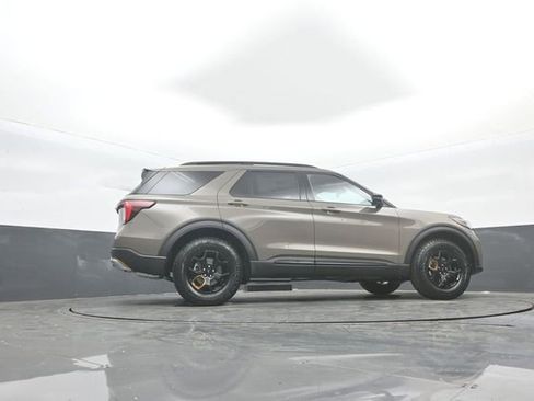New 2026 Ford Explorer Tremor w/ Tremor Ultimate Package AWD/4WD image 40