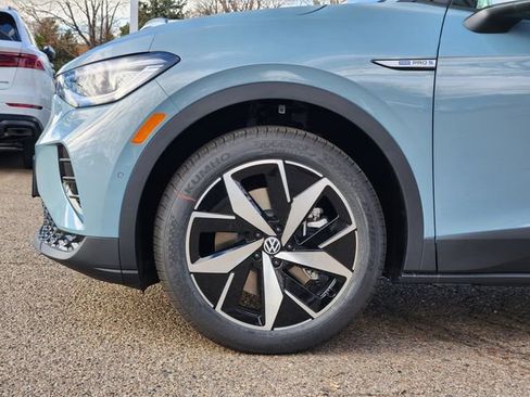 New 2026 Volkswagen ID.4 Pro S image 8