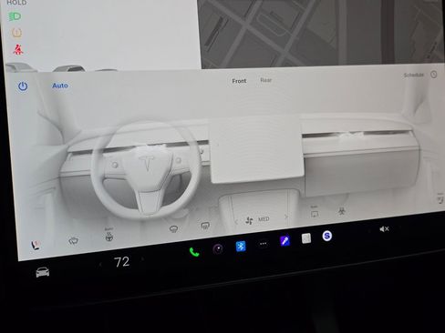 Used 2024 Tesla Model Y Performance AWD/4WD image 29