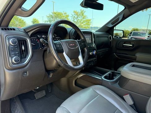 Used 2020 GMC Sierra 1500 SLT w/ SLT Premium Plus Package AWD/4WD image 10