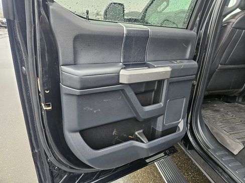 Used 2022 Ford F350 Platinum image 11