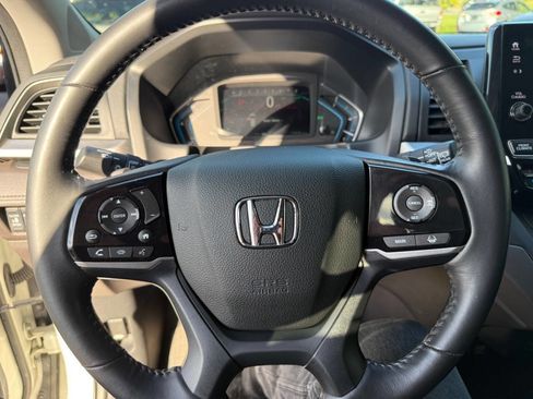 Used 2018 Honda Odyssey Touring image 28