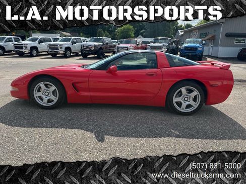 Used 1997 Chevrolet Corvette Coupe w/ Performance Handling Pkg image 1