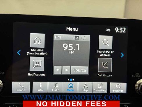 Used 2024 Mitsubishi Outlander SE image 28