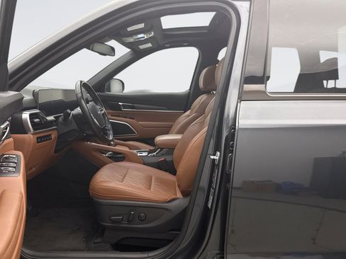Used 2023 Kia Telluride EX X-Line image 8
