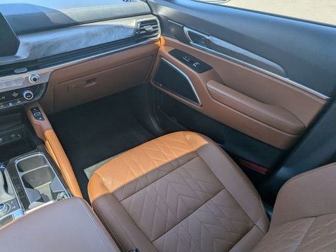 Used 2025 Kia Telluride EX X-Line image 18