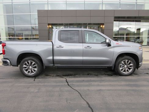 Used 2021 Chevrolet Silverado 1500 LT w/ All Star Edition Plus image 13