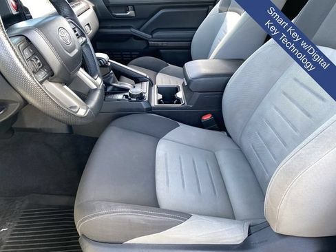 Used 2025 Toyota Tacoma TRD Sport w/ TRD Sport Upgrade Package AWD/4WD image 19